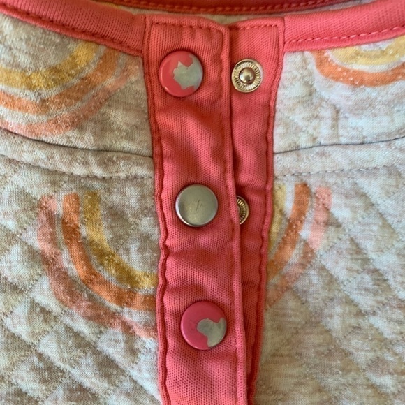 Dip Rainbows pullover. Size 4T - Picture 6 of 11